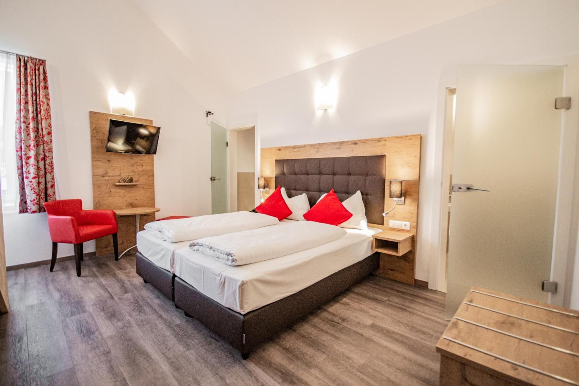 שטיינבאך אם ברנר Hotel Wilder Mann חדר תמונה