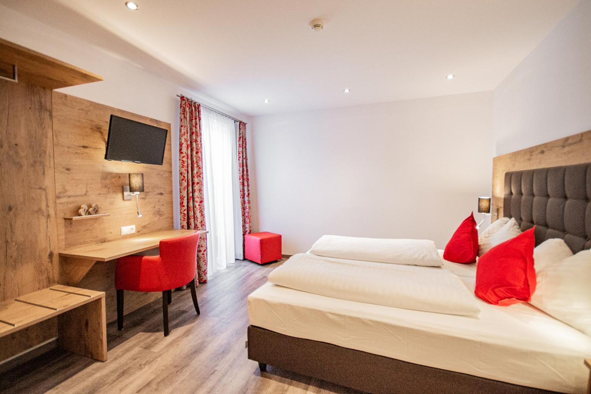 שטיינבאך אם ברנר Hotel Wilder Mann חדר תמונה