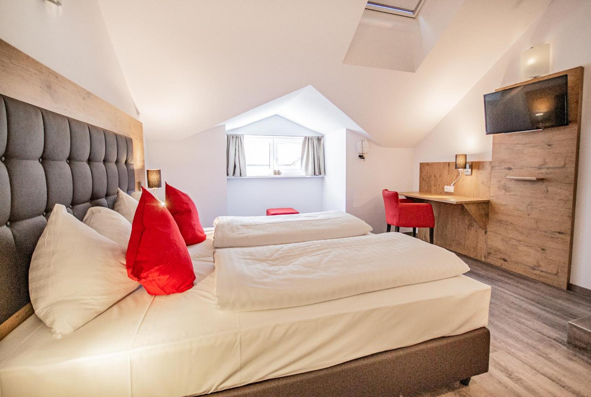 שטיינבאך אם ברנר Hotel Wilder Mann חדר תמונה